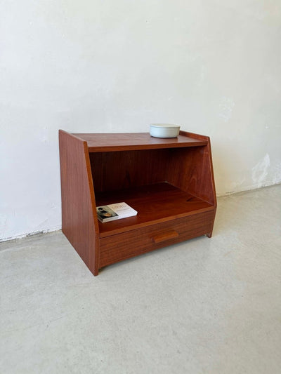 Wandkastje teak met lade hoog - LOUI.STORE