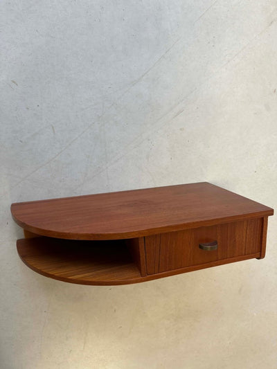 
                  
                    Wandkastje teak met lade - LOUI.STORE
                  
                