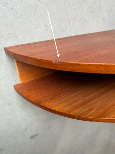
                  
                    Wandkastje teak met lade - LOUI.STORE
                  
                
