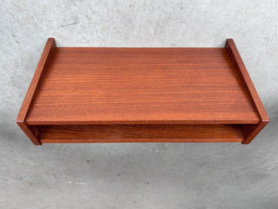 
                  
                    Wandkastje teak open vak - LOUI.STORE
                  
                