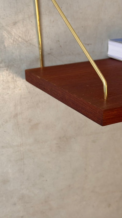 
                  
                    Wandplank teak 80cm - LOUI.STORE
                  
                