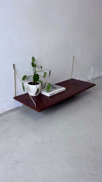 
                  
                    Wandplank teak xl - LOUI.STORE
                  
                