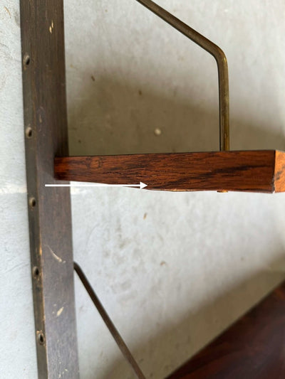 
                  
                    Wandsysteem palissander 2 lades - LOUI.STORE
                  
                