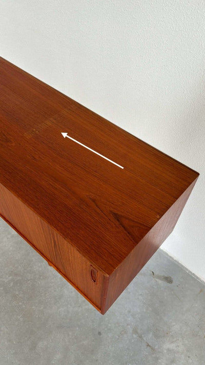 
                  
                    XL lowboard in teak - LOUI.STORE
                  
                