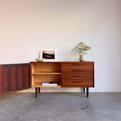 Zweeds sideboard door Nils Jonsson voor Troeds - LOUI.STORE