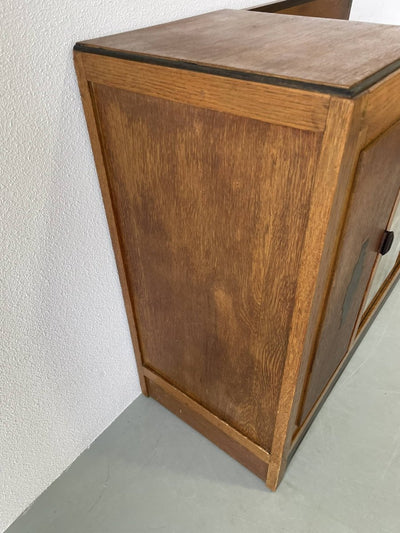 
                  
                    Amsterdamse school kastje - LOUI.STORE
                  
                