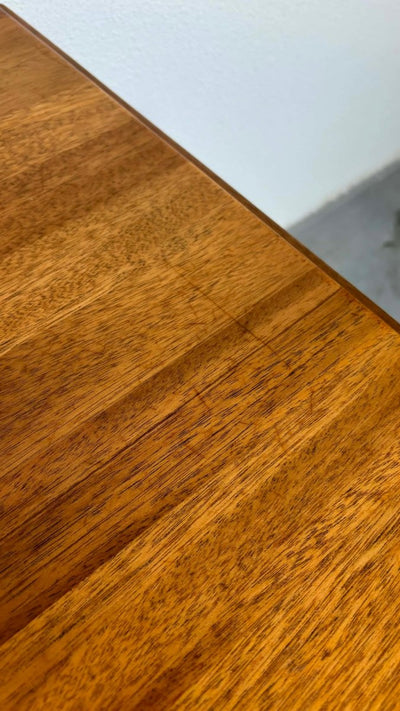 
                  
                    Bijzettafeltje kubus teak - trolley - LOUI.STORE
                  
                