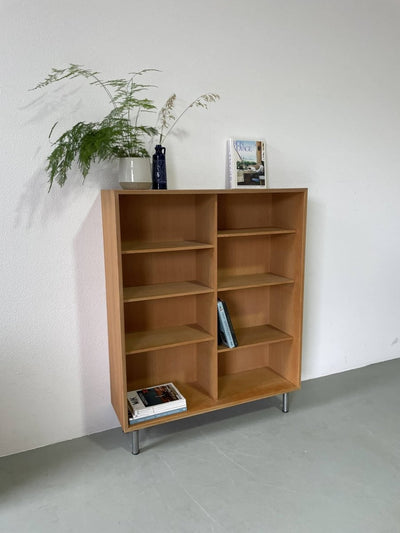 Boekenkast in eik - LOUI.STORE