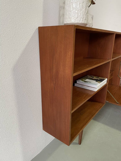 
                  
                    Boekenkast XL - LOUI.STORE
                  
                