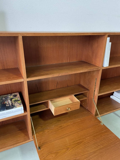 
                  
                    Boekenkast XL - LOUI.STORE
                  
                