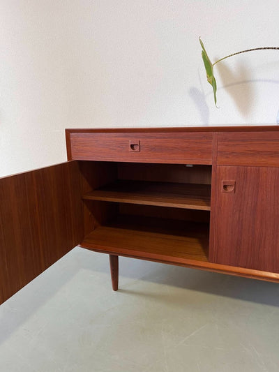 
                  
                    Brouer sideboard teak - LOUI.STORE
                  
                
