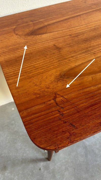 
                  
                    Bureau 2-zijdig Gunnar Nielsen Tibergaard - LOUI.STORE
                  
                