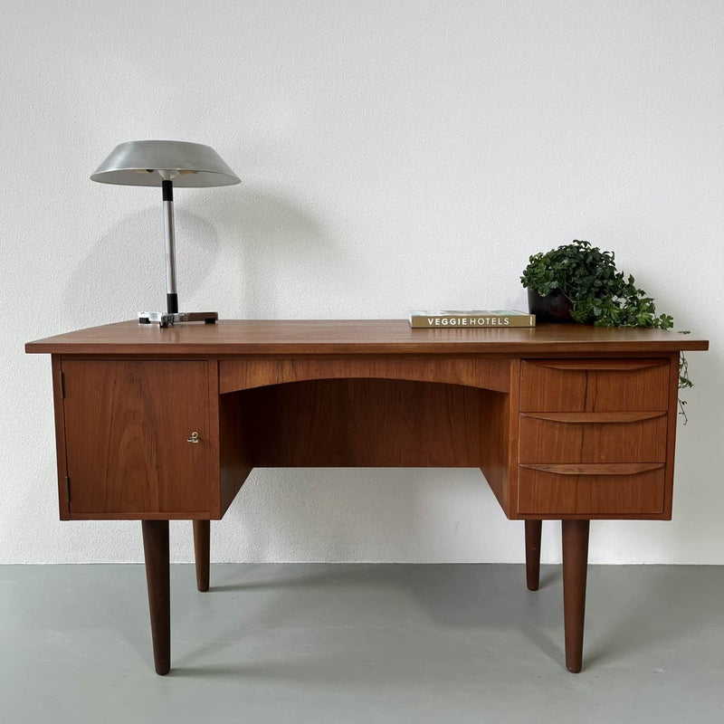 Bureau Deens 2 sides - LOUI.STORE