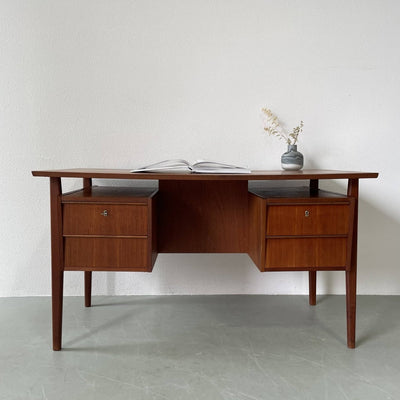 
                  
                    Bureau dubbelzijdig met klep - LOUI.STORE
                  
                