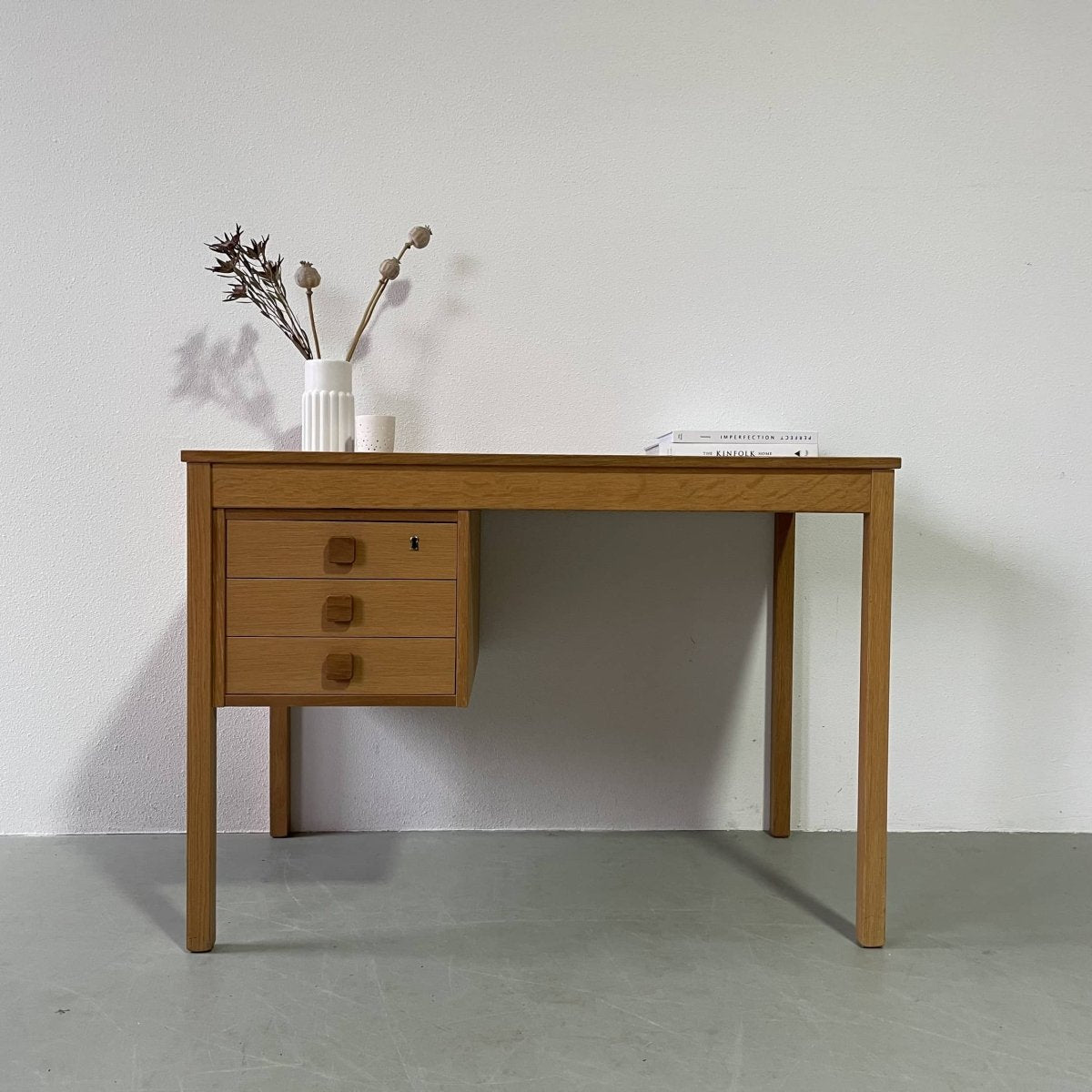 Bureau Eiken Domino - LOUI.STORE