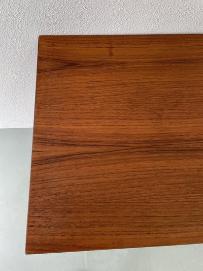 
                  
                    Bureau in teak - LOUI.STORE
                  
                