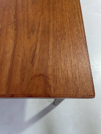 
                  
                    Bureau teak 3 lades - LOUI.STORE
                  
                