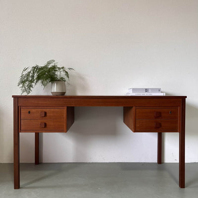 
                  
                    Bureau teak domino - LOUI.STORE
                  
                