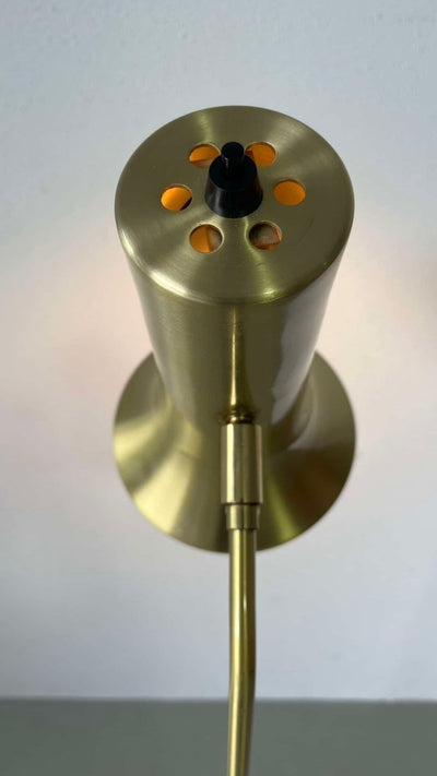 
                  
                    Dansa vloerlamp - LOUI.STORE
                  
                