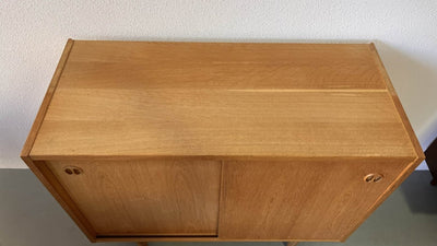 
                  
                    Deens eiken kastje - LOUI.STORE
                  
                