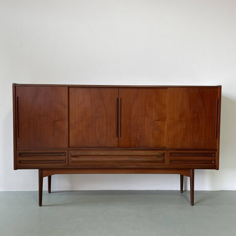 Deens highboard mooie greep - LOUI.STORE