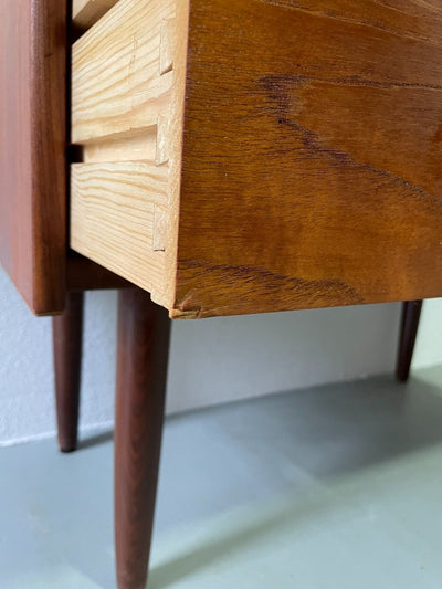 
                  
                    Deens ladekastje 4* - LOUI.STORE
                  
                