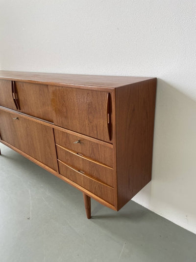 
                  
                    Deens sideboard bar - LOUI.STORE
                  
                