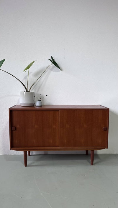 
                  
                    Deens sideboard Domino - LOUI.STORE
                  
                