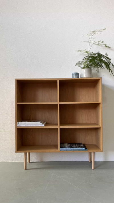 
                  
                    Deense boekenkast eiken - LOUI.STORE
                  
                