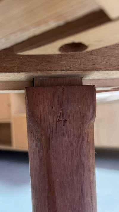 
                  
                    Deense eettafel rond teak - LOUI.STORE
                  
                