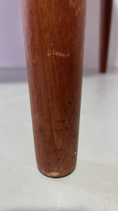 
                  
                    Deense eettafel rond teak - LOUI.STORE
                  
                