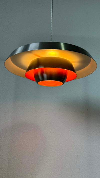 
                  
                    Deense hanglamp aluminium - LOUI.STORE
                  
                