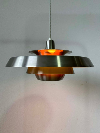 
                  
                    Deense hanglamp aluminium - LOUI.STORE
                  
                
