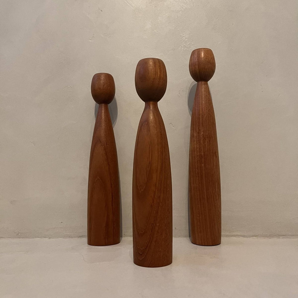 
                  
                    Deense kandelaar teak - LOUI.STORE
                  
                