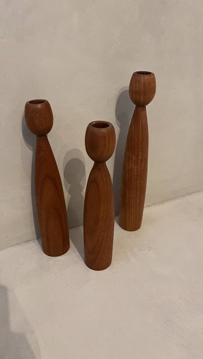 
                  
                    Deense kandelaar teak - LOUI.STORE
                  
                