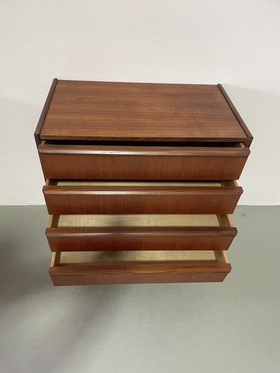 Deense ladekast 4* - LOUI.STORE