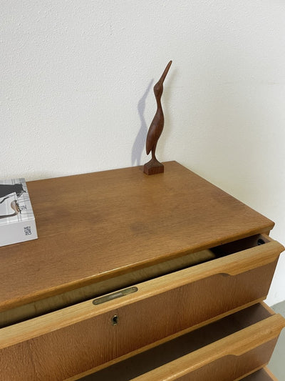
                  
                    Deense ladekast eik 5* - LOUI.STORE
                  
                
