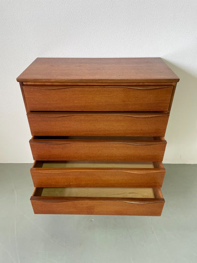 
                  
                    Deense ladekast teak 5* - LOUI.STORE
                  
                