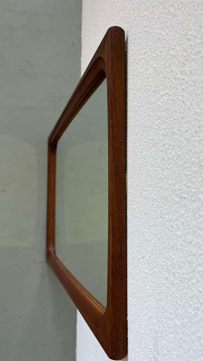 
                  
                    Deense spiegel teak - LOUI.STORE
                  
                