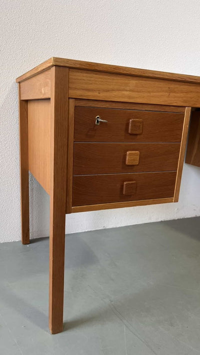 
                  
                    Domino bureau eiken - LOUI.STORE
                  
                