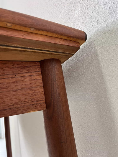 
                  
                    Eettafel teak (uitschuifbaar) afgerond - LOUI.STORE
                  
                