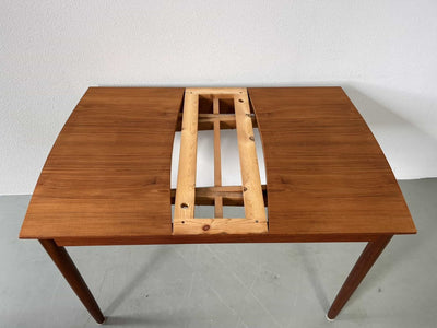 
                  
                    Eettafel teak (uitschuifbaar) afgerond - LOUI.STORE
                  
                