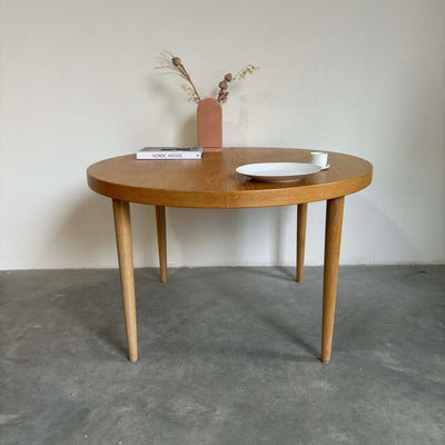 Eettafel uitschuifbaar Villy Schou - LOUI.STORE