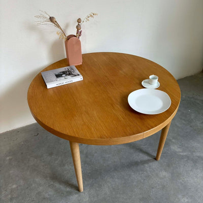 
                  
                    Eettafel uitschuifbaar Villy Schou - LOUI.STORE
                  
                