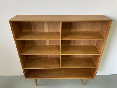 
                  
                    Eiken boekenkast - LOUI.STORE
                  
                