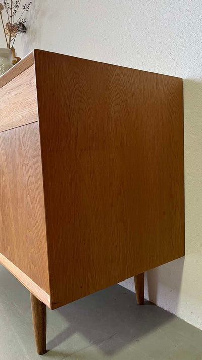 
                  
                    Eiken sideboard Brouer - LOUI.STORE
                  
                