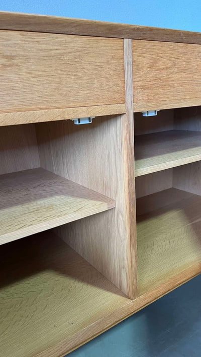 
                  
                    Eiken sideboard Brouer - LOUI.STORE
                  
                