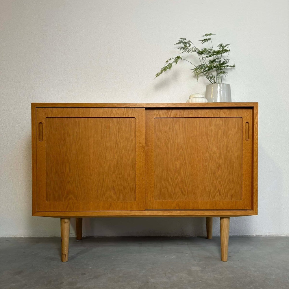 Eiken sideboard Hundevad (S) - LOUI.STORE