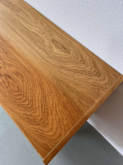 
                  
                    Eiken sideboard - LOUI.STORE
                  
                