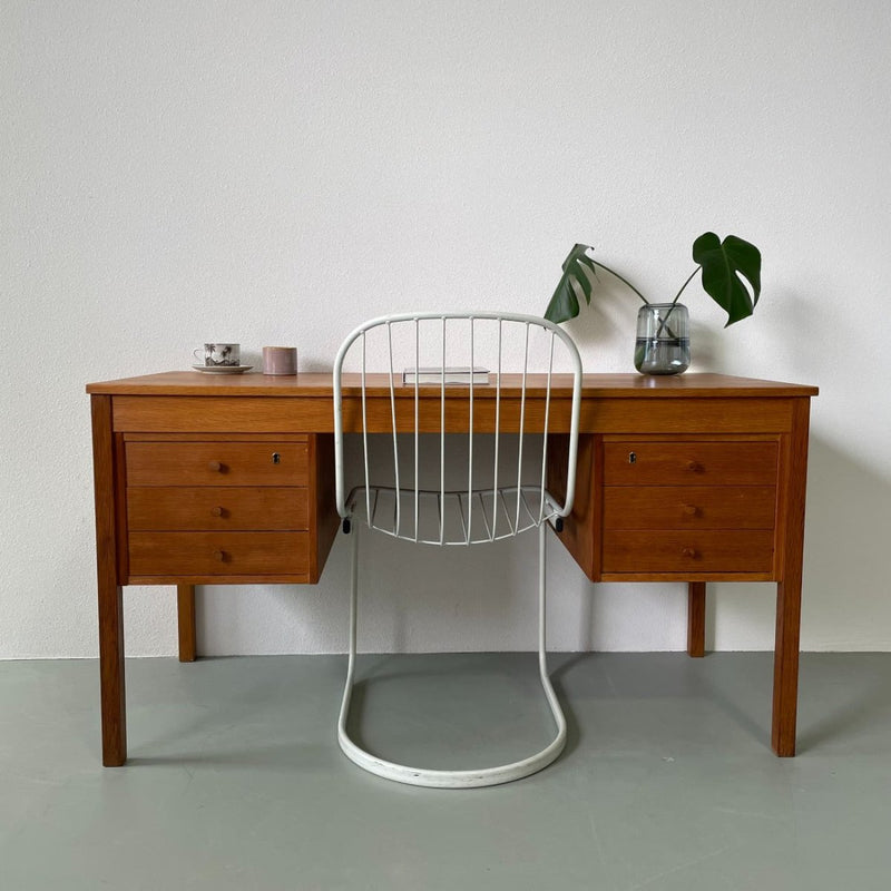 Eikenhouten bureau Domino Møbler - LOUI.STORE